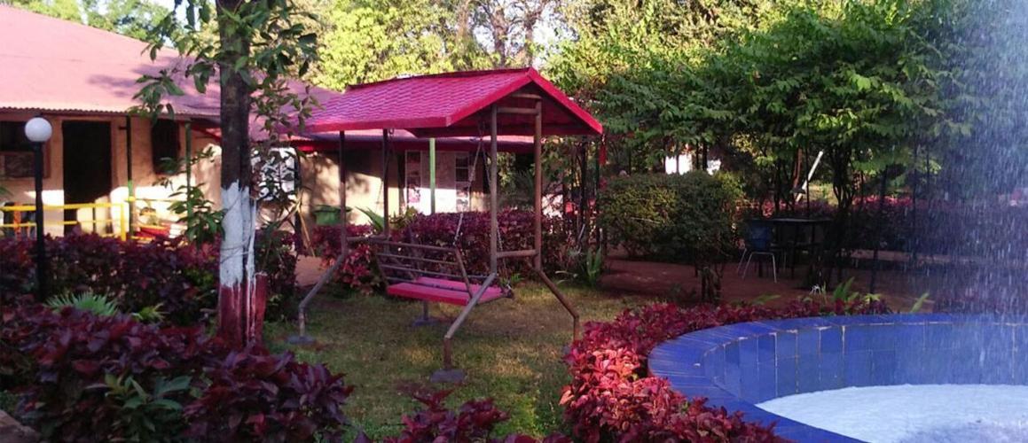 R Wood Resort Matheran Exterior photo